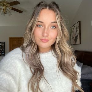 Meet your Posher, Liz